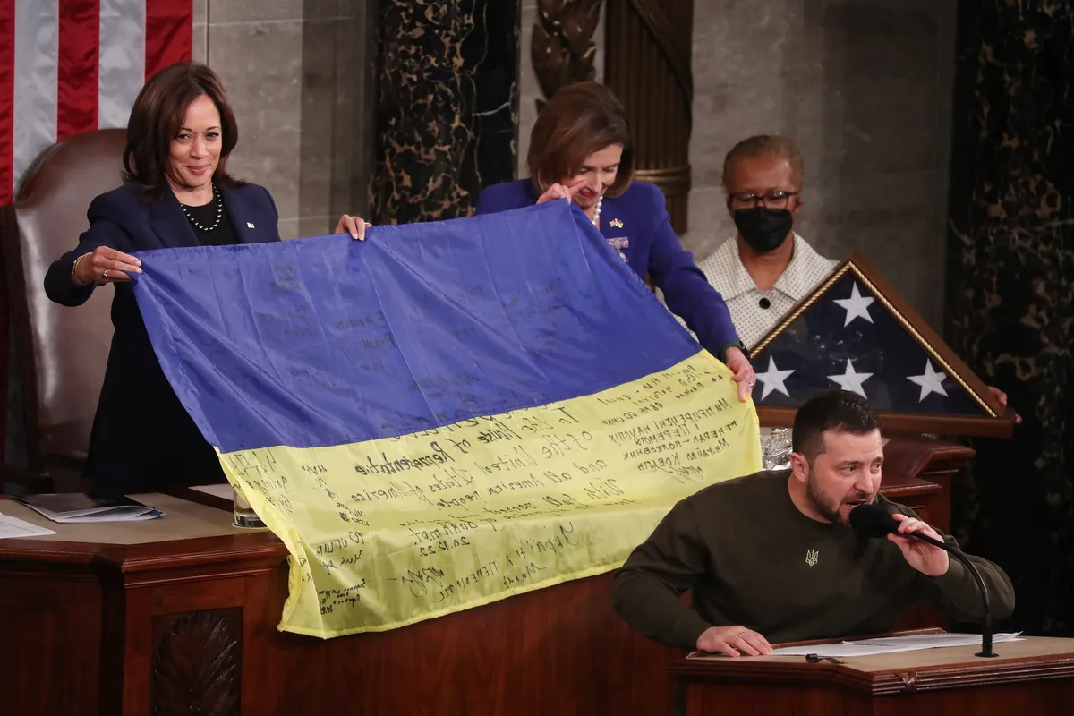 Ukrainian President Volodymyr Zelensky delivers an address to a joint session of the US Congress, 21 December 2022. Photo: MICHAEL REYNOLDS