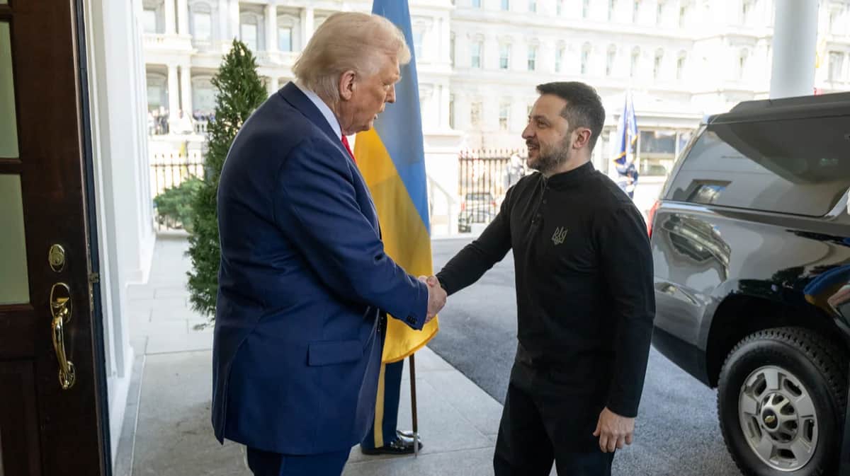 Дональд Трамп встречает Владимира Зеленского во время визита президента Украины в Белый дом, Вашингтон, США, 28 февраля 2025 года. Фото: The White House / Flickr