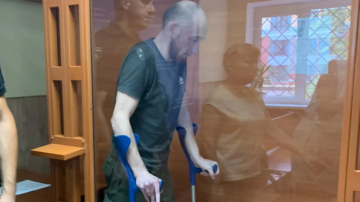 Псковский десантник, ефрейтор Андрей Медведев в зале Ирпенского городского суда. Фото: Ольга Мусафирова