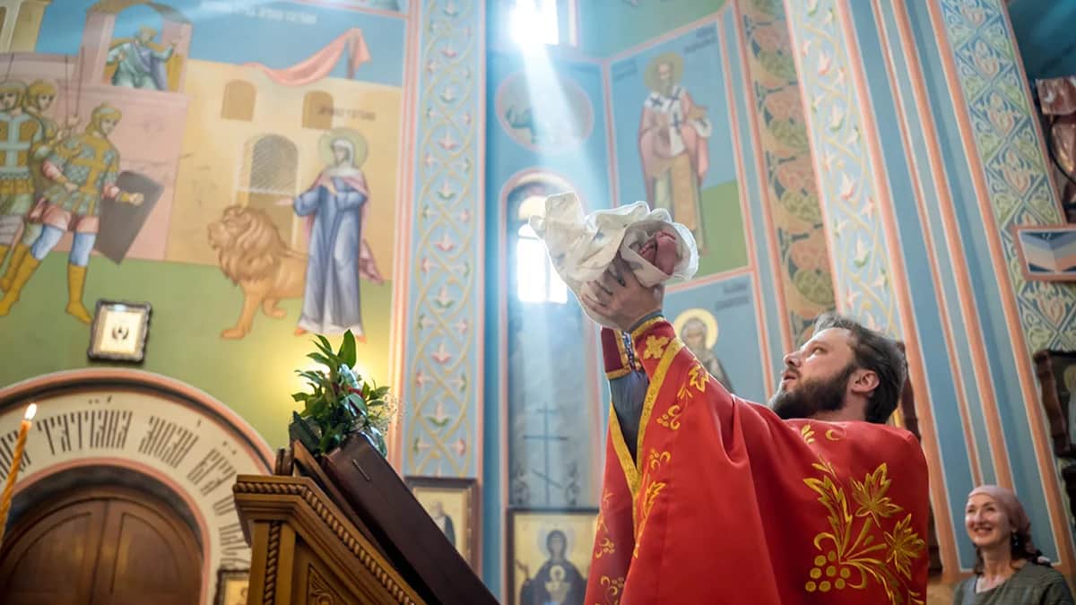 Бывший настоятель университетского храма св. мц. Татианы в Самаре протоиерей Сергий Рыбаков, фото:&nbsp;<a target="_blank" data-stringify-link="http://mir-vsem.info" data-sk="tooltip_parent" href="http://mir-vsem.info/" rel="noopener noreferrer">mir-vsem.info</a>