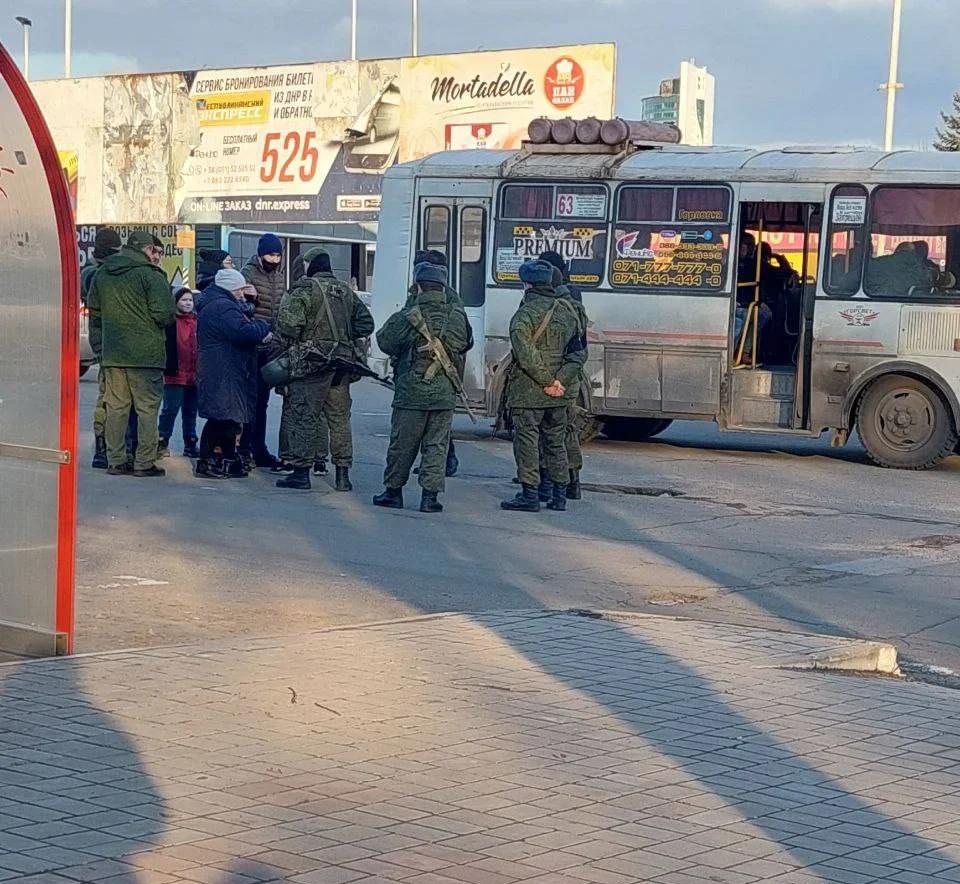 Men being conscripted in the street, Donetsk, 21 February Photo: Telegram