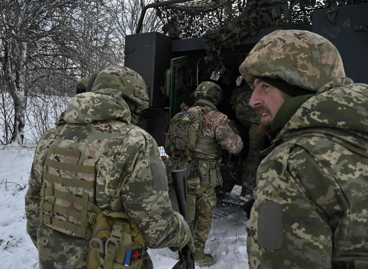 Украинские военные на учениях в Донецкой области, 16 февраля 2025 года. Фото: Genya Savilov / AFP / Scanpix / LETA