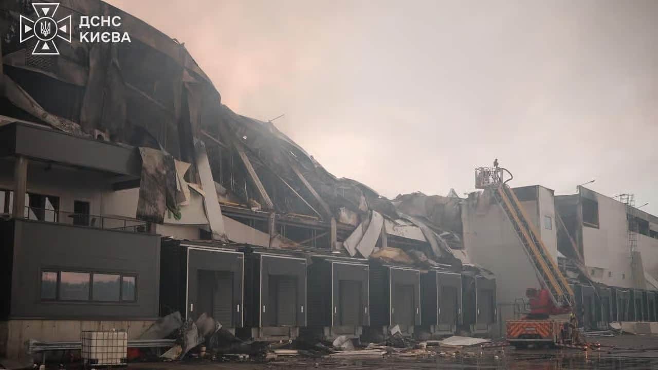 Aftermath of Russia’s 5 August attack on Kyiv. Photo: Ukrainian State Emergency Service / Telegram