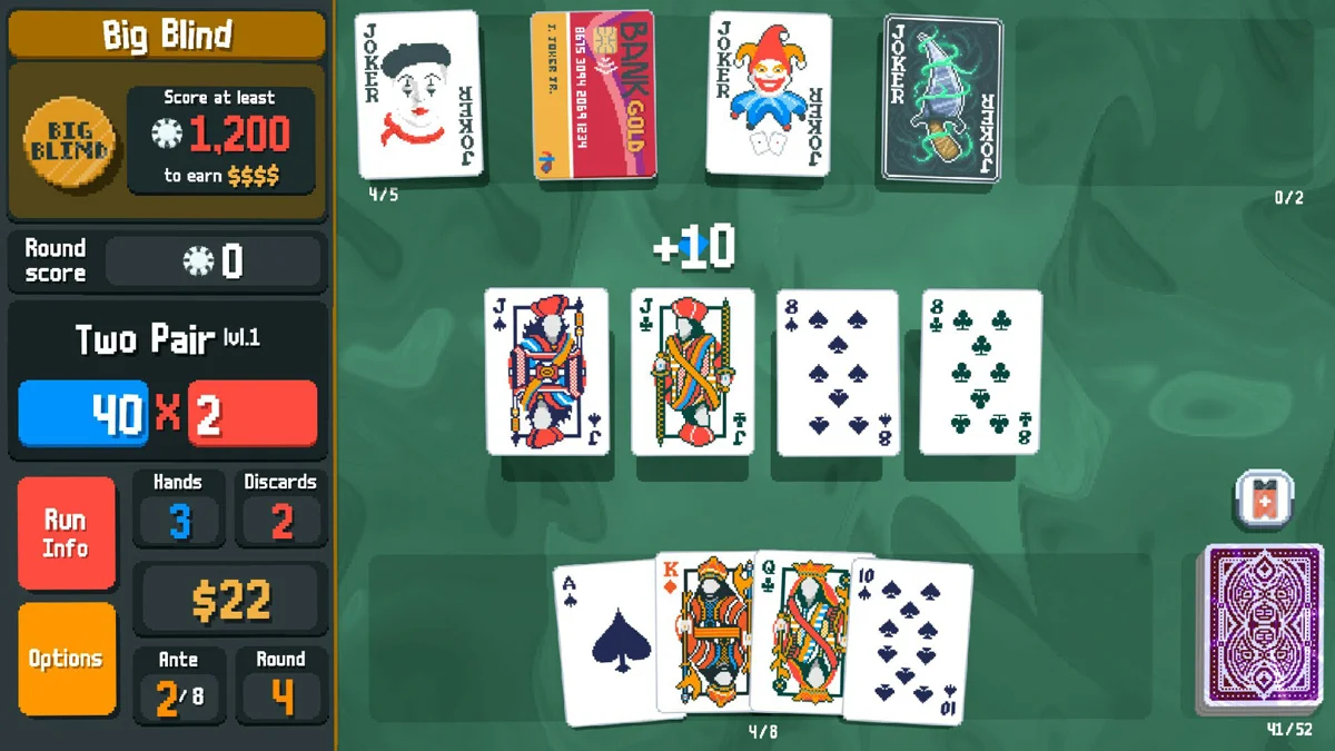 В настройках Balatro картам с лицом можно <a href="https://www.pcgamer.com/games/card-games/balatro-adds-new-card-backs-from-stardew-valley-cyberpunk-2077-slay-the-spire-and-binding-of-isaac-and-theyre-all-free/" rel="noopener noreferrer" title="https://www.pcgamer.com/games/card-games/balatro-adds-new-card-backs-from-stardew-valley-cyberpunk-2077-slay-the-spire-and-binding-of-isaac-and-theyre-all-free/">поставить</a> облики из знаменитых игр — например, Cyberpunk 2077 и «Ведьмака 3». Кадр: <a href="https://store.steampowered.com/app/2379780/Balatro/" rel="noopener noreferrer" title="https://store.steampowered.com/app/2379780/Balatro/">LocalThunk</a>