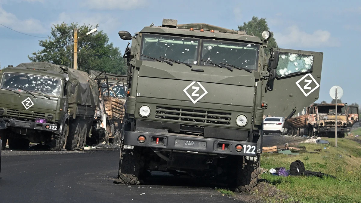 Расстрелянная колонна российской военной техники в Курской области, Россия, 9 августа 2024 года. Фото: Анатолий Жданов / Коммерсантъ / Sipa USA / Vida Press