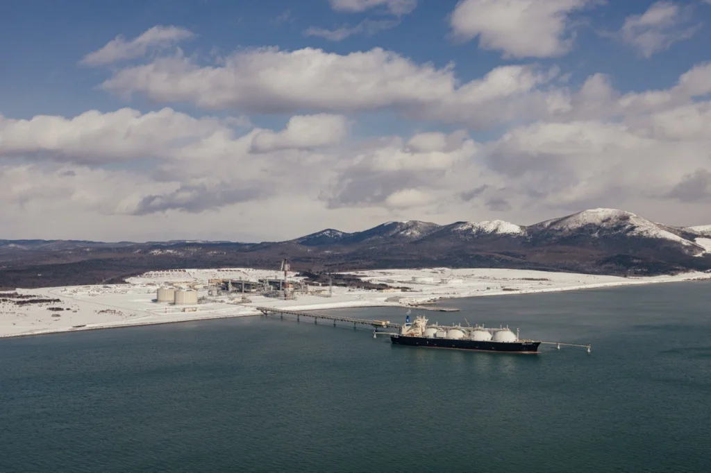 Объект проекта «Сахалин-2». Фото: <a href="http://www.sakhalinenergy.ru/ru/news/">Сахалинская энергия</a>