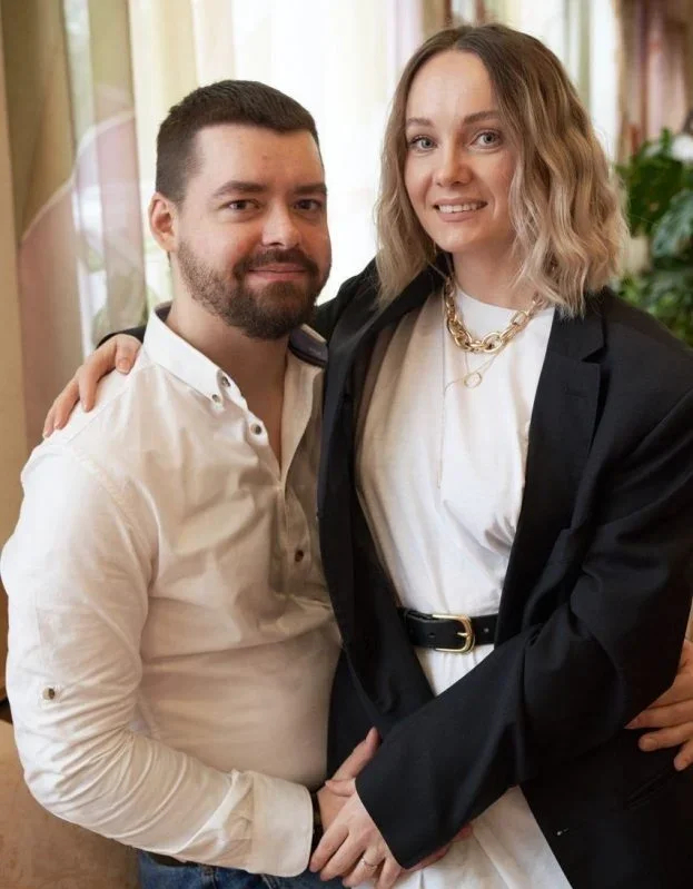 Palina Palavinka and Dzmitry Luksha. Photo: <a href="https://prisoners.spring96.org/ru/person/palina-palavinka">Viasna</a>