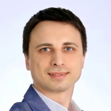 Максим Оленичев