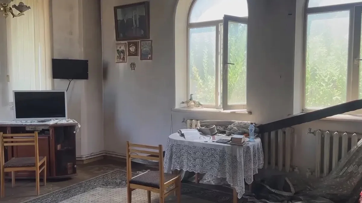Территория православной церкви Покрова Пресвятой Богородицы в Дербенте после теракта. Фото: Администрация Главы РД / Telegram