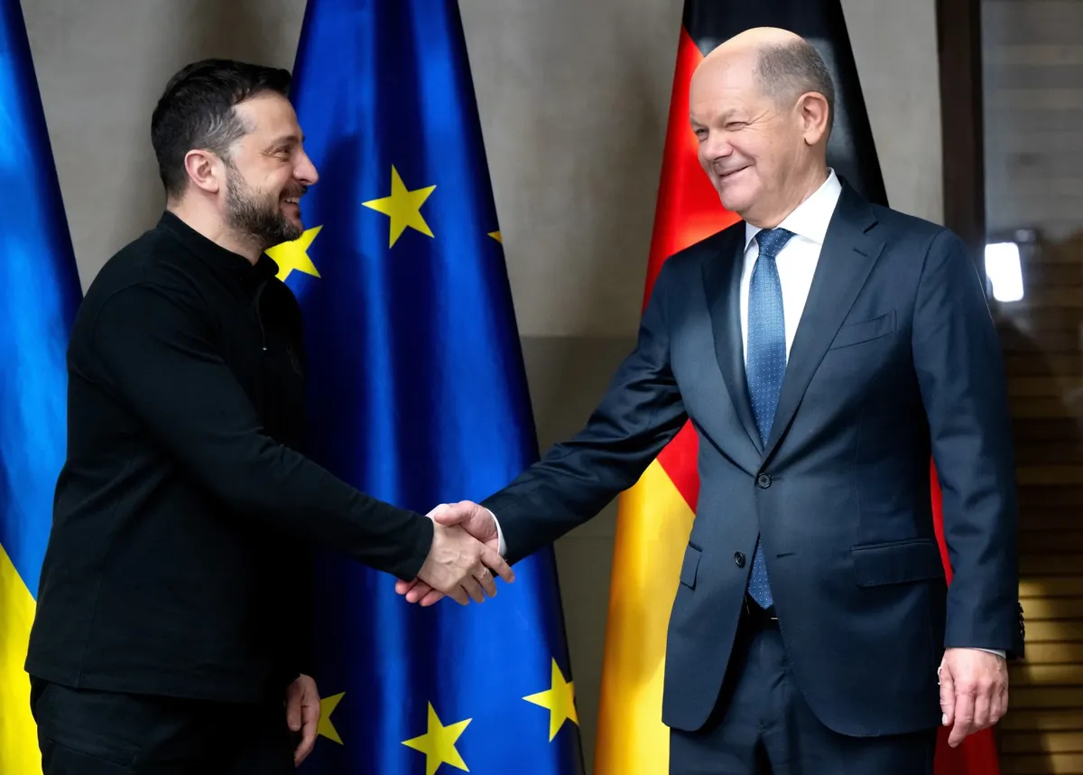 Канцлер Германии Олаф Шольц и президент Украины Владимир Зеленский во время переговоров на Мюнхенской конференции по безопасности (MSC), Германия, 15 февраля 2025 года. Фото: Sven Hoppe / EPA-EFE