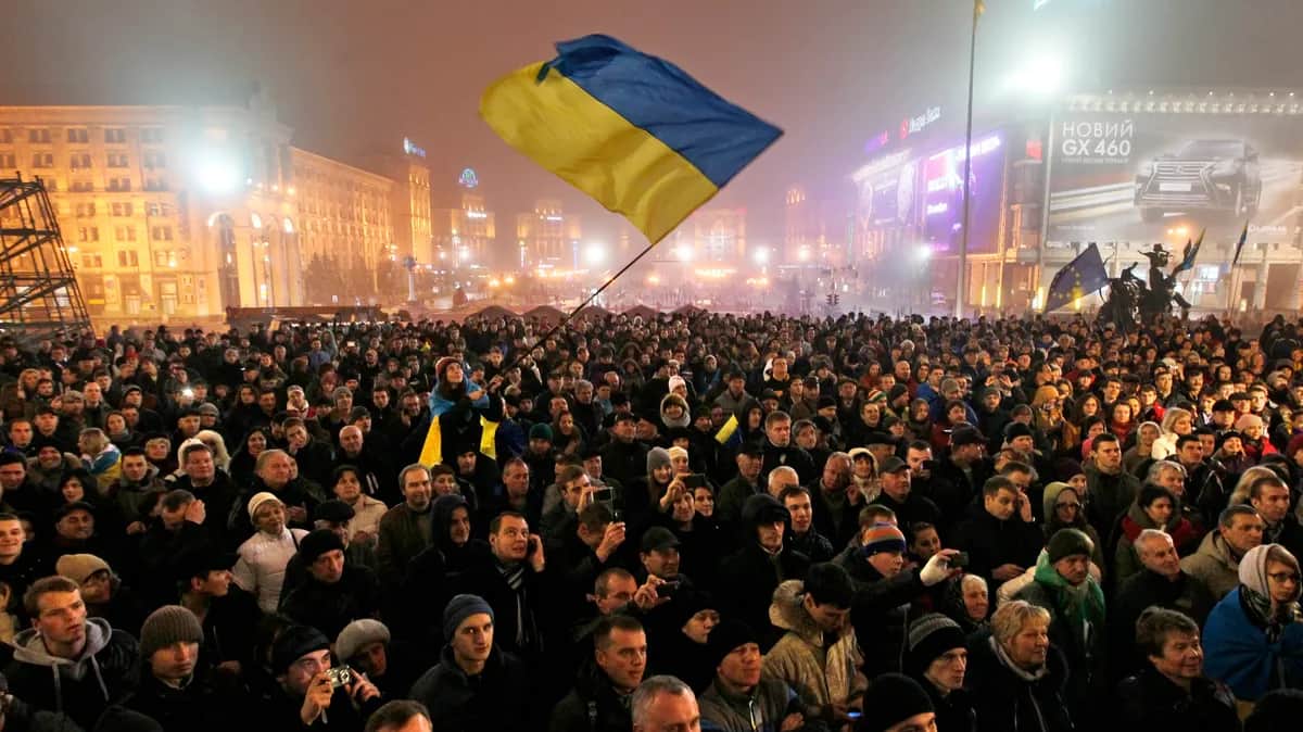 Ukrainians protest on Independence Square in Kyiv, Ukraine, 24 November 2013. Photo: EPA/SERGEY DOLZHENKO