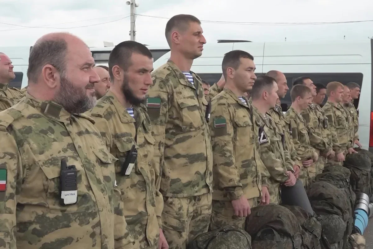 Volunteers at a training ground in Gudermes. Photo: <a href="https://t.me/RKadyrov_95/1960">Ramzan Kadyrov</a> / Telegram