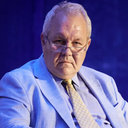 Владислав Иноземцев