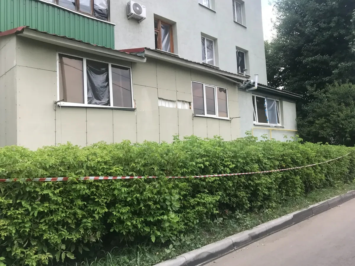 The house opposite the fall of the rocket. Photo: Irina Tumakova
