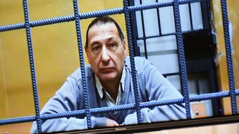 Защитники Бориса Кагарлицкого запустили петицию за его освобождение