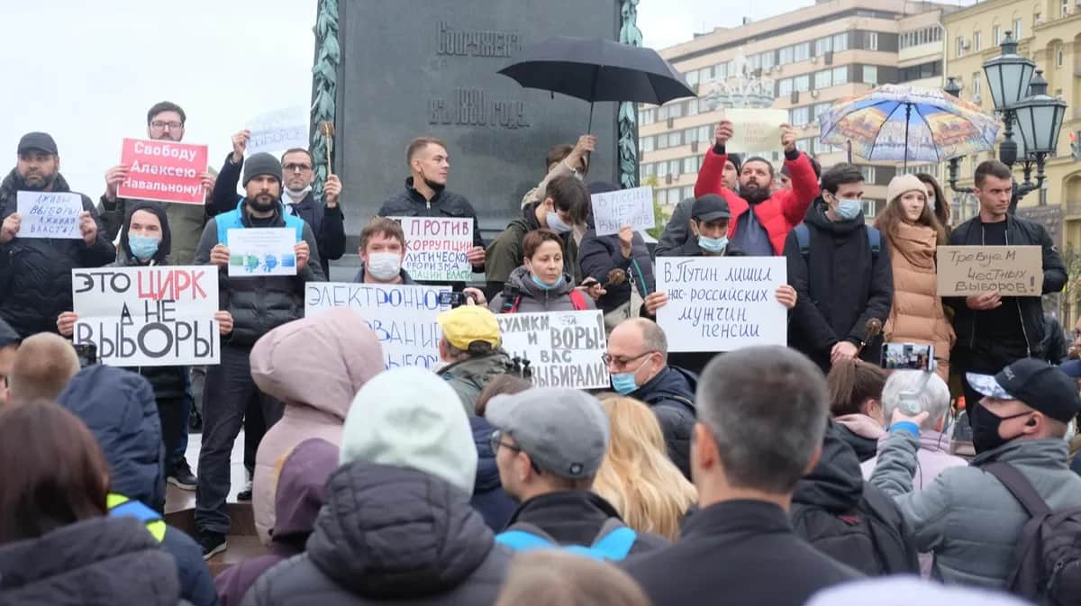 A protest in Moscow, September 2021. Photo: Sergey Korneev, CC BY-SA 4.0