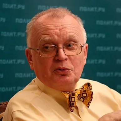 Василий Власов