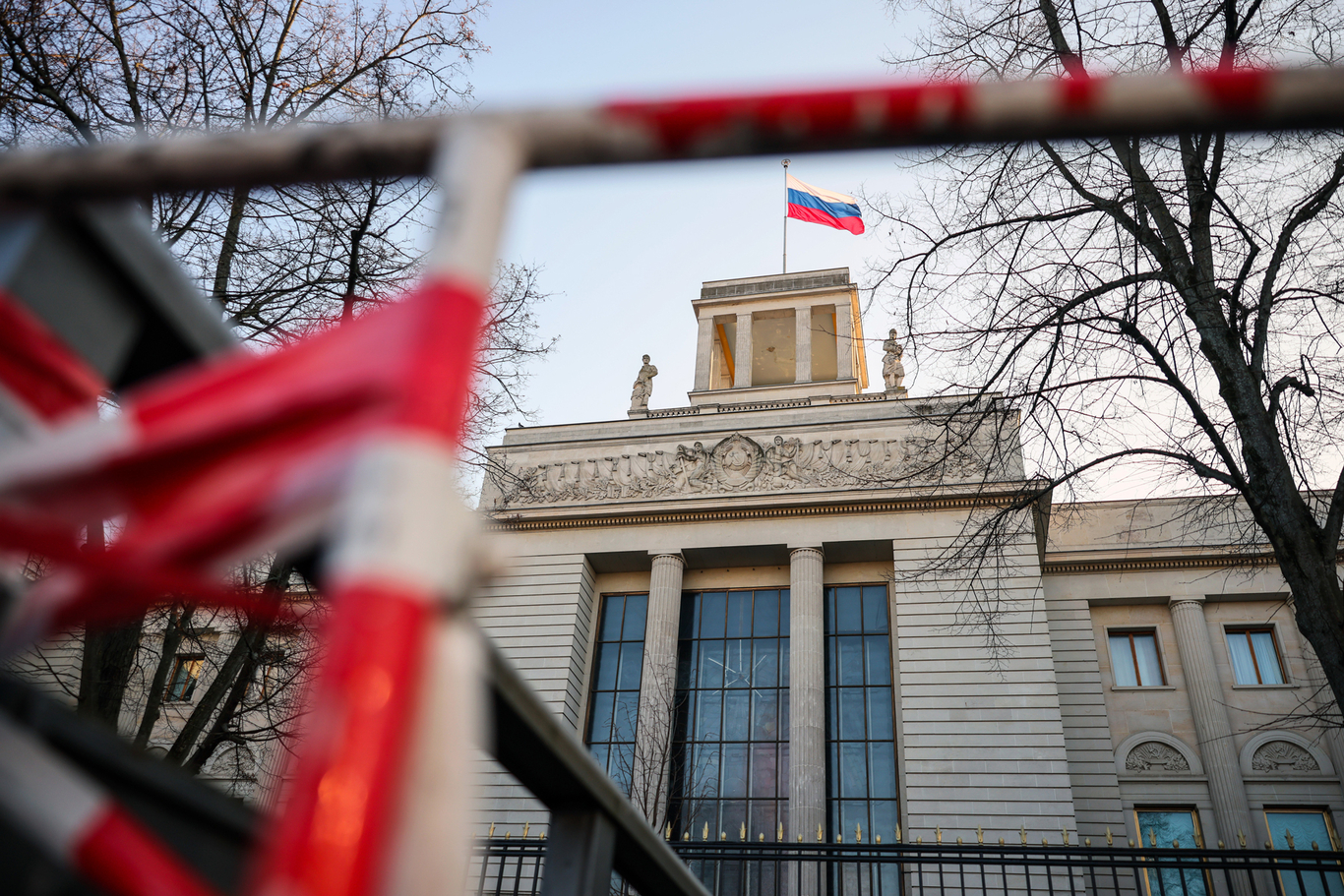 Здание посольства России в Берлине, Германия, 22 января 2026 года .Фото: Hannibal Hanschke / EPA