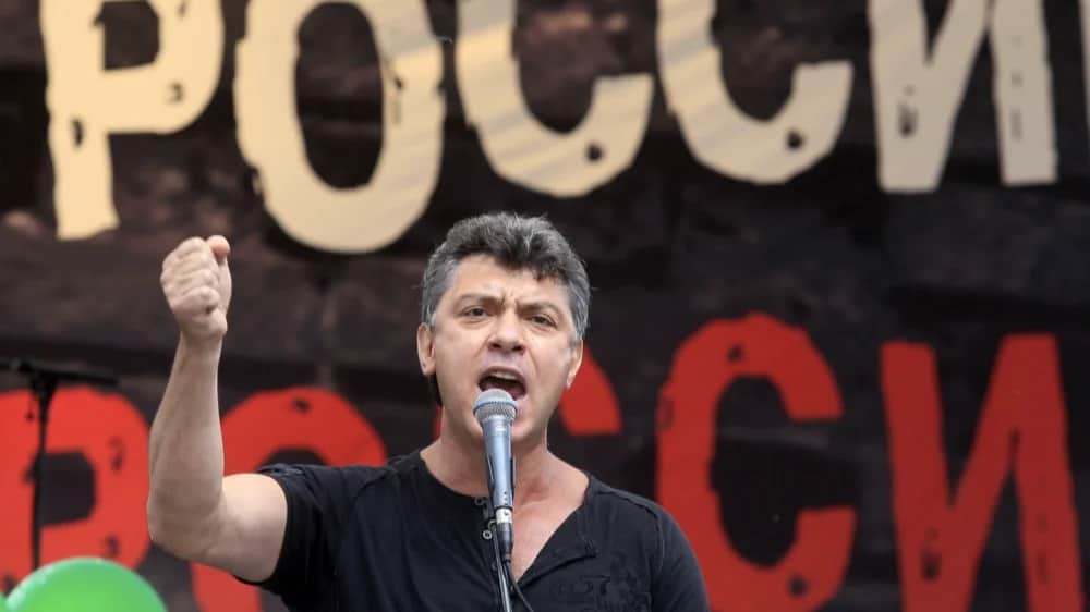 Boris Nemtsov attends an opposition rally in Moscow, June 2012. Photo: EPA/SERGEI CHIRIKOV