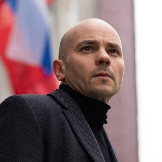 Андрей Пивоваров
