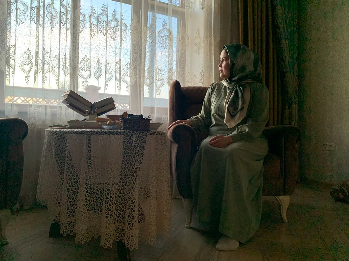 Lutfie Zudieva, human rights activist with the Crimean Solidarity. Photo: Ivan Zhilin / Novaya Gazeta