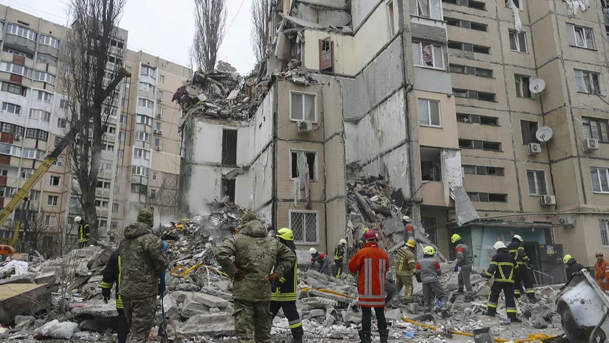 Траур с бомбардировщиками