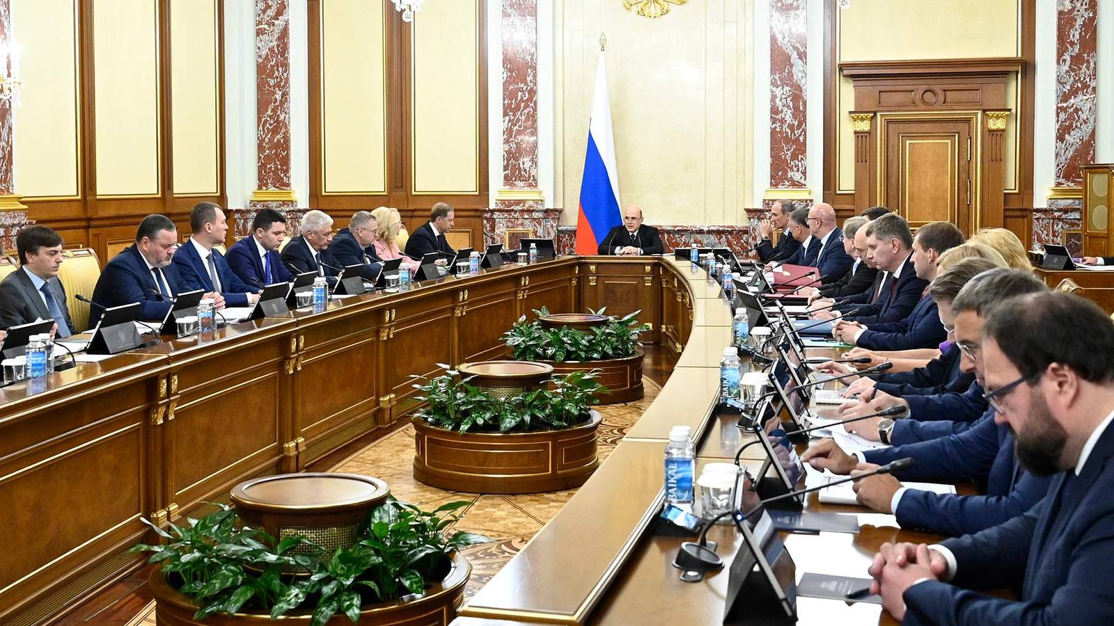 Фото: правительство РФ