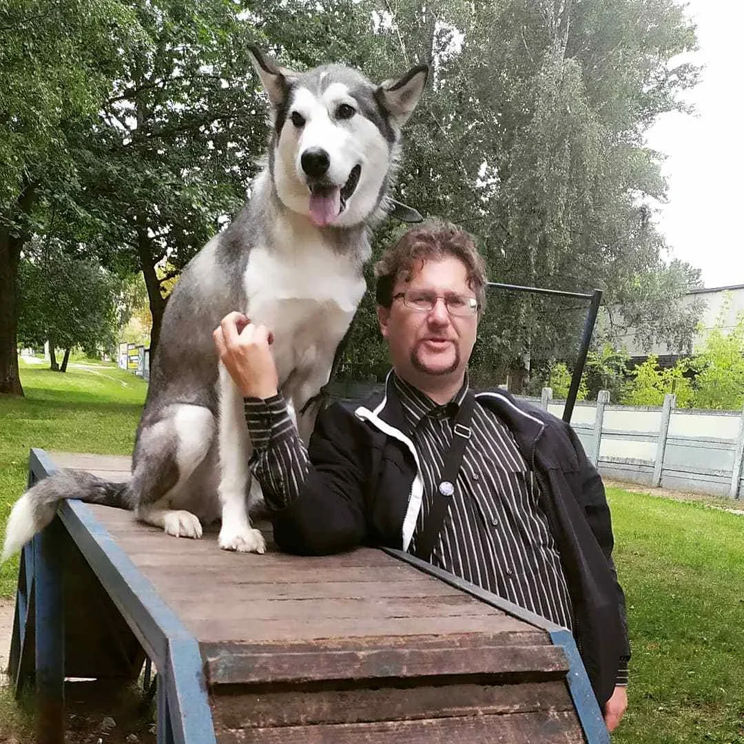 Maxim Vinyarsky with Basya. Photo: family archive