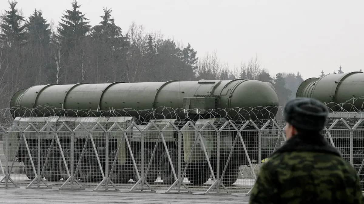 Topol-M intercontinental ballistic missiles at a proving ground in Alabino. Photo: Dima Korotayev / Epsilon / Getty Images