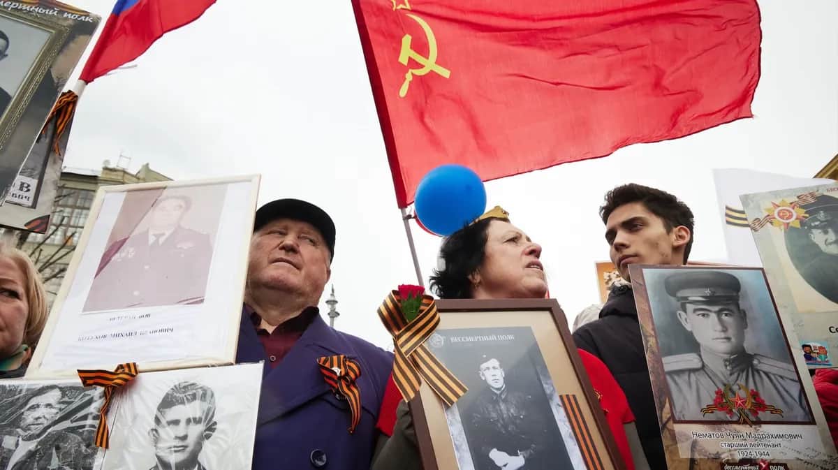 Участники шествия «Бессмертный полк» в Москве, 9 мая 2022 года. Фото: Oleg Nikishin / Getty Images