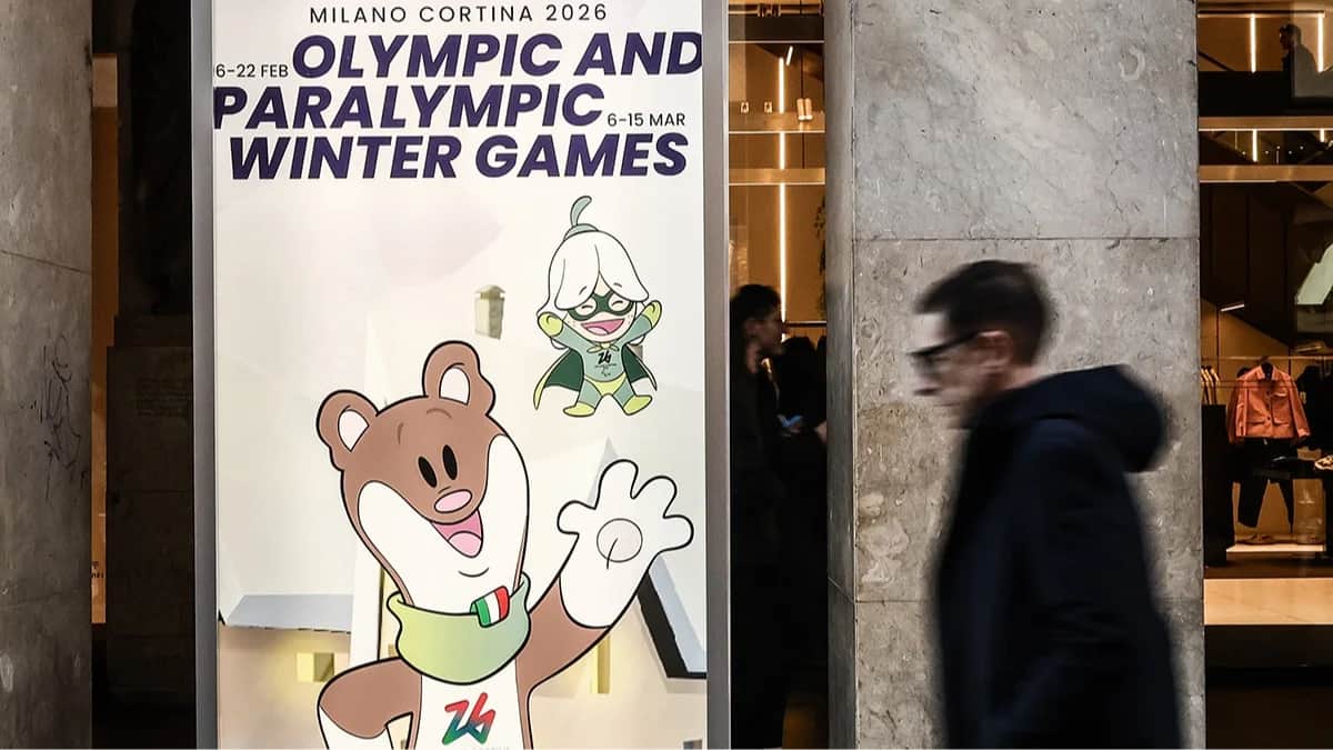 Рекламный щит зимних Олимпийских и Паралимпийских игр 2026 года в Милане, Италия, 5 февраля 2026 года. Фото: Teresa Suarez / EPA<br>