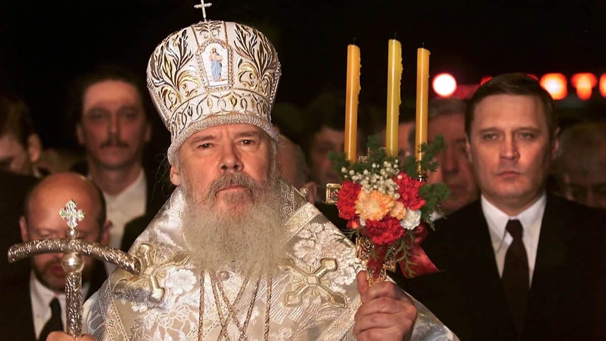 Патриарх Московский и всея Руси Алексий II в Богоявленском соборе, 29 апреля 2000 года. Фото: Сергей Чириков / EPA