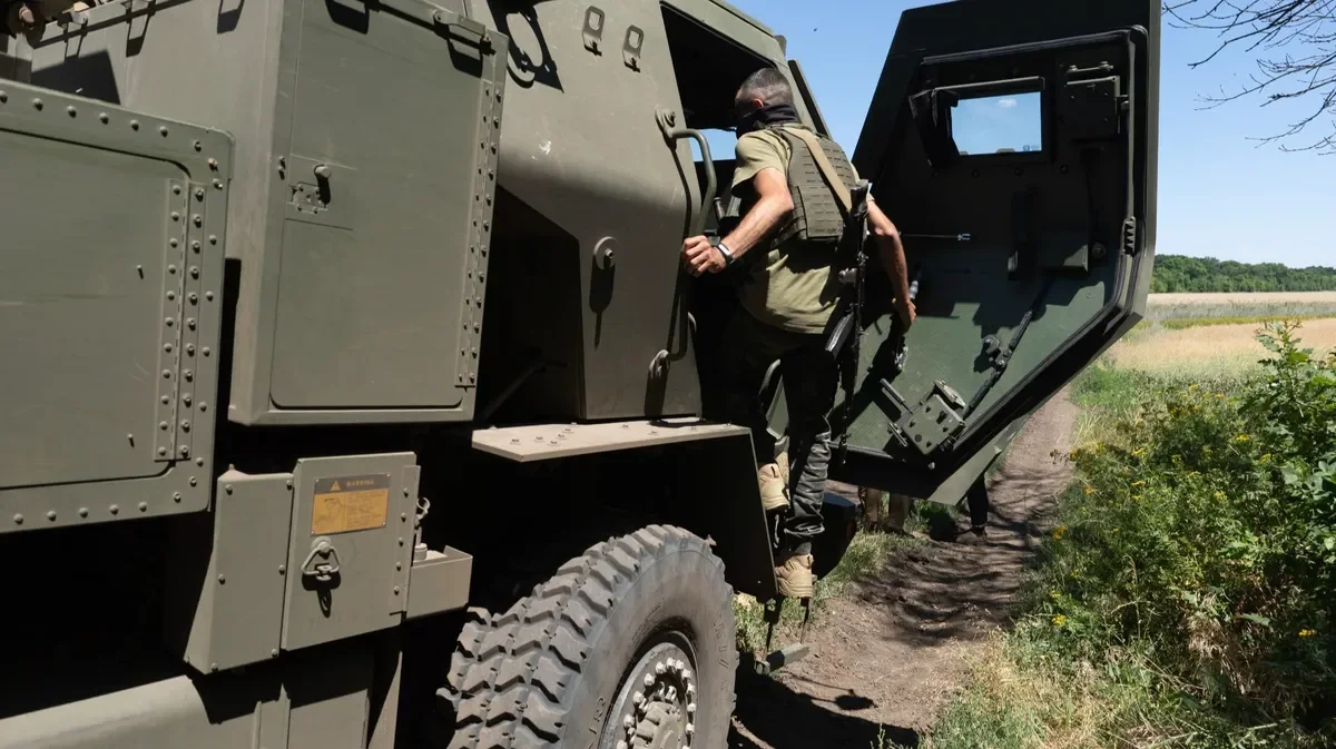 Американская реактивная система залпового огня HIMARS на вооружении армии Украины. Фото: Anastasia Vlasova for The Washington Post / Getty Images