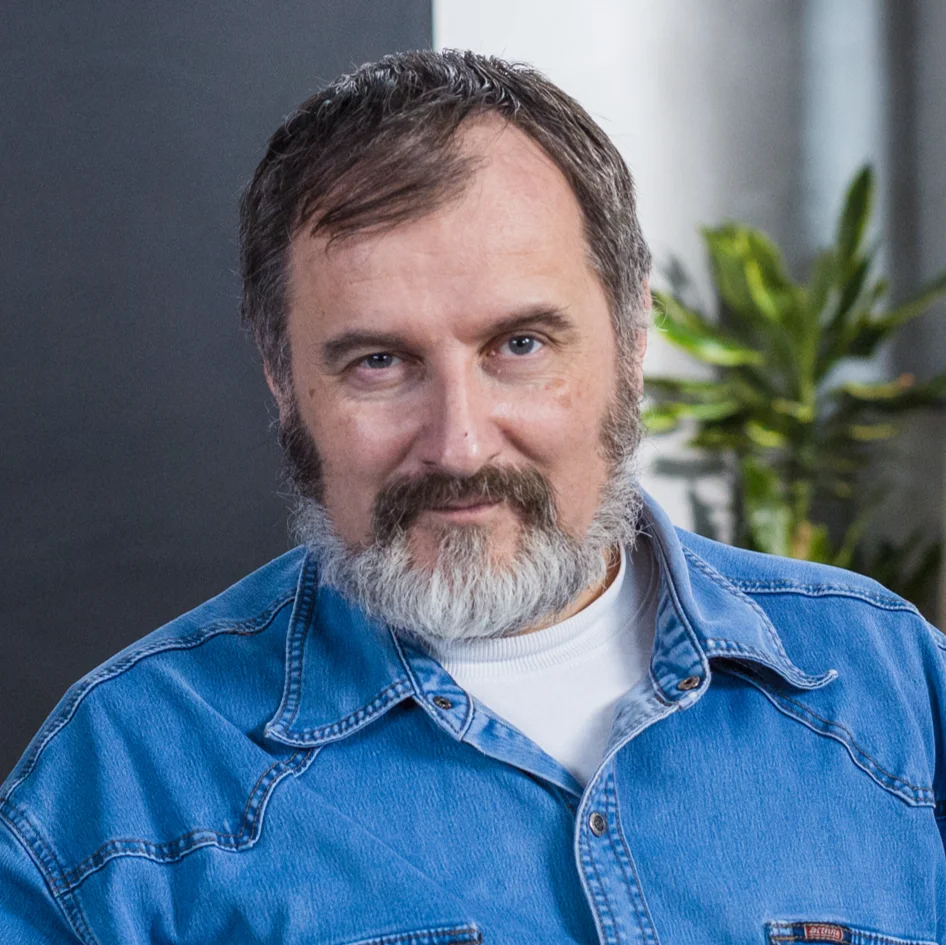 Александр Черкасов