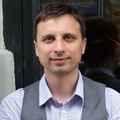 Максим Оленичев