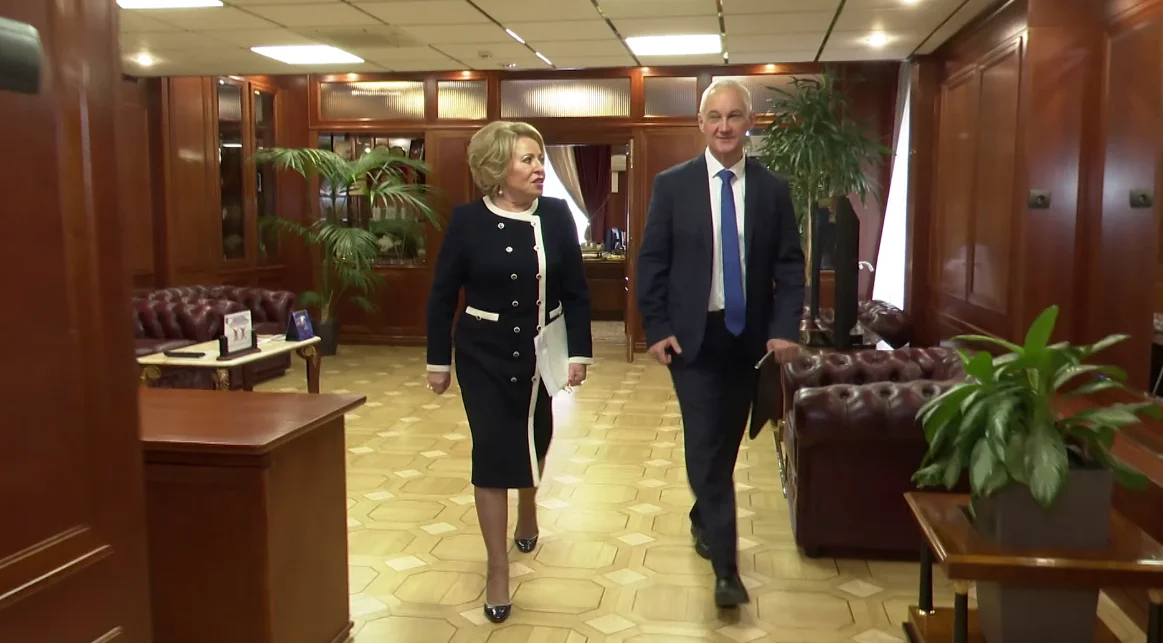 Senate Speaker Valentina Matviyenko and Belousov. Screenshot: Federation Council