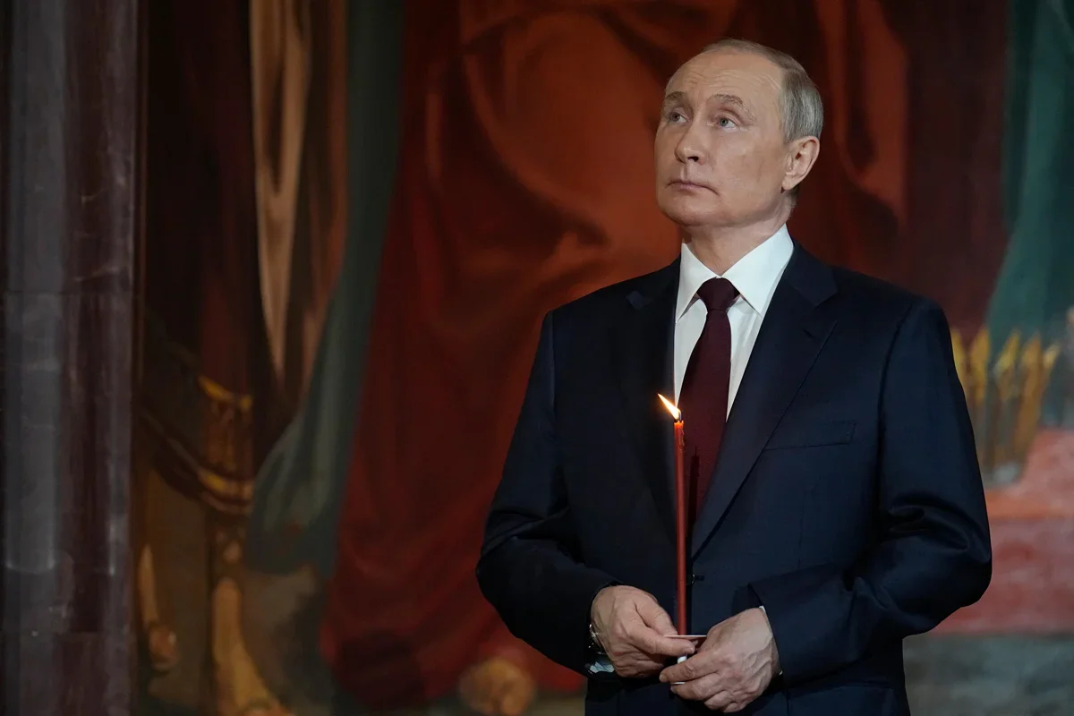 Dear God, it's me, Vladimir. Photo: Alexander Zemlianichenko / EPA-EFE