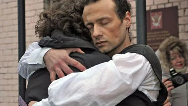 Ilya Farber with his son. Photo: Facebook