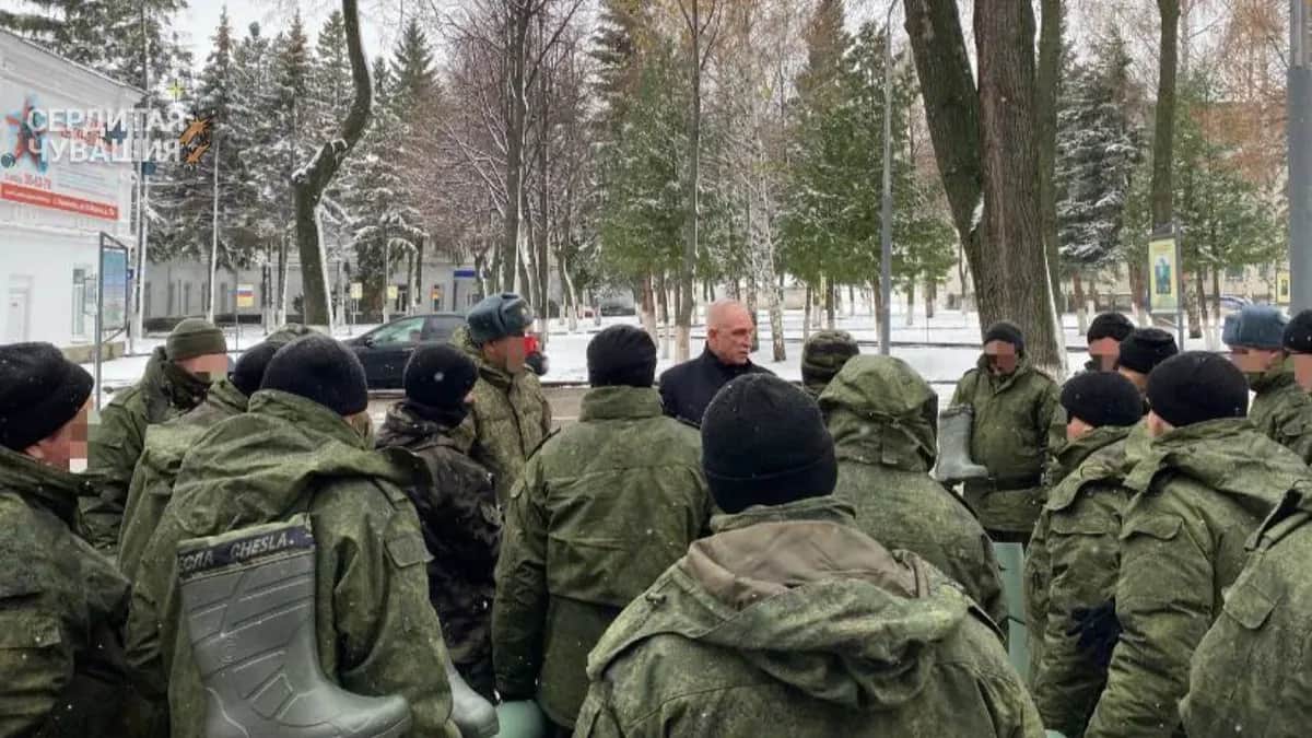 Помощник представителя Президента в Приволжском федеральном округе. Фото: телеграм-канал «Сердитая Чувашия»