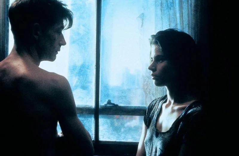Джулия (справа). Кадр из фильма «1984» (1984 г.) / <a href="https://www.kinopoisk.ru/film/17040/">Кинопоиск</a>