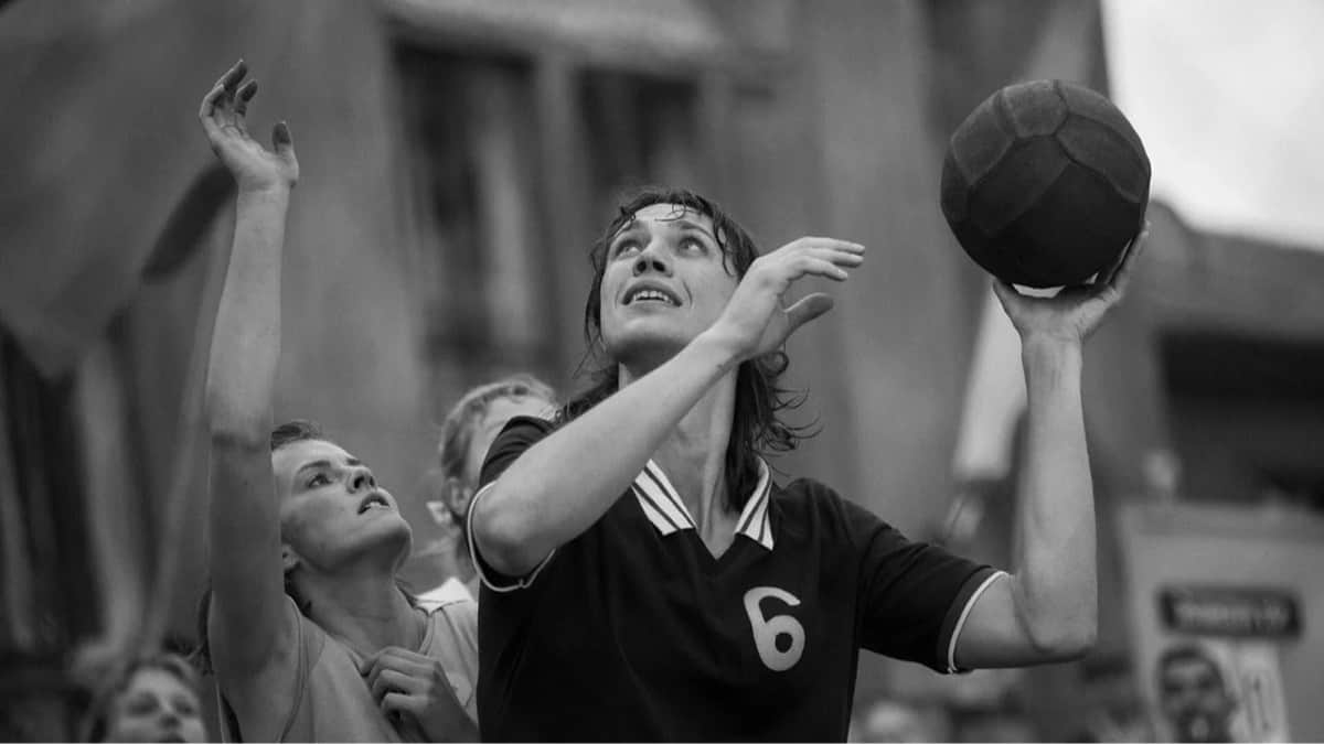Кадры из фильма «Уля». Источник: <a href="http://kino-teatr.ru" target="_blank" id="m1hnbxpiq">kino-teatr.ru</a>