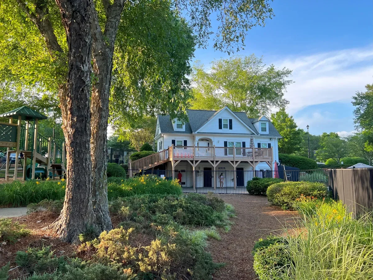 A clubhouse and a common area in a subdivision near Atlanta. Photo courtesy of the author