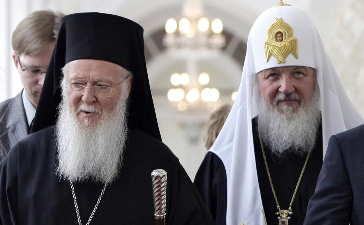 Patriarch Bartholomew I of Constantinople and Patriarch Kirill of the Russian Orthodox Church at the Kremlin in Moscow, 25 May 2010. Photo: Dmitry Astakhov / Satellite / Scanpix / LETA