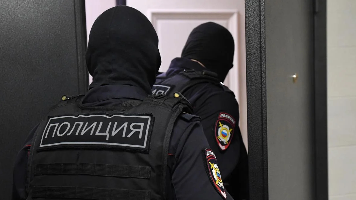 Силовики в Екатеринбурге провели облавы против азербайджанцев «в рамках расследования дел прошлых лет». Сообщается о погибших и пострадавших