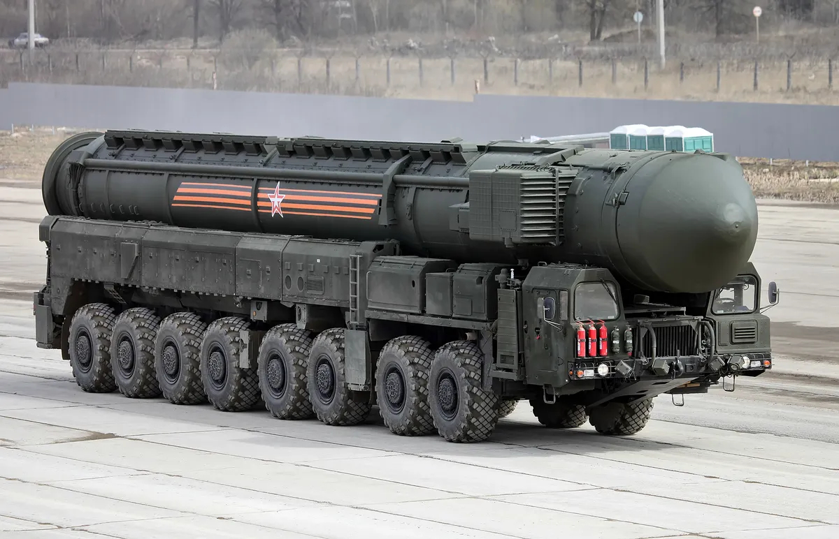 Самоходная пусковая установка (СПУ) 15У175М комплекса РС-24 «Ярс». Фото: <a href="https://commons.wikimedia.org/w/index.php?curid=39796267">Wikimedia Commons</a>, CC BY-SA 4.0