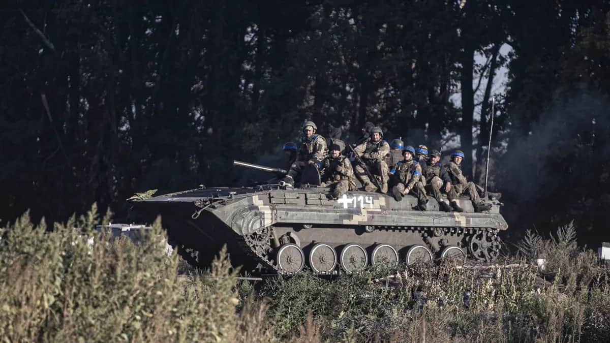 Украинский патруль в Харьковской области, 9 сентября 2022 года. Фото: Metin Aktas / Anadolu Agency / Getty Images