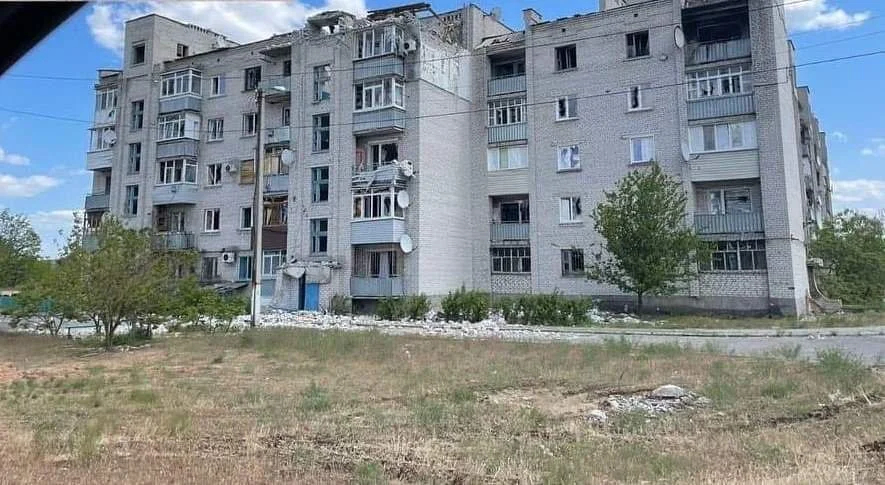 Последствия обстрела Северодонецка. Фото: телеграм-канал Сергея Гайдая