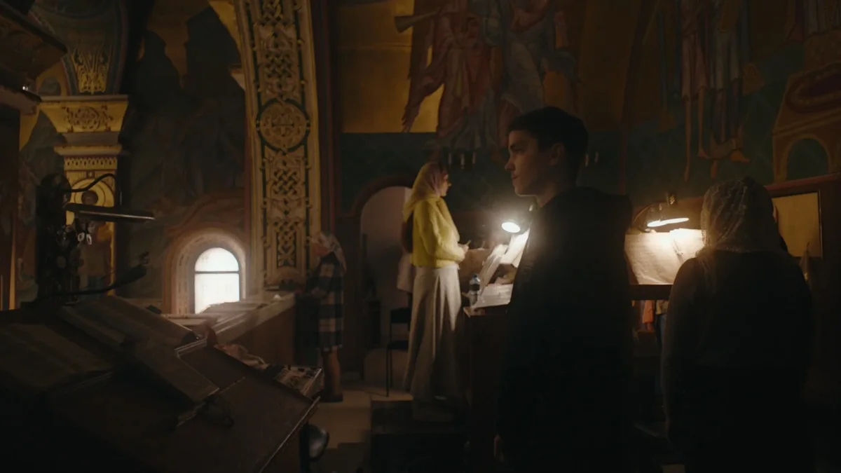 Кадр из фильма «Реверс». Фото: <a data-sk="tooltip_parent" data-stringify-link="http://kino.mail.ru" href="http://kino.mail.ru/" rel="noopener noreferrer" target="_blank">kino.mail.ru</a>