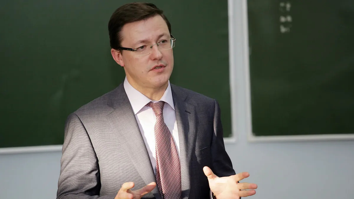 Губернатор Самарской области Дмитрий Азаров ушел в отставку