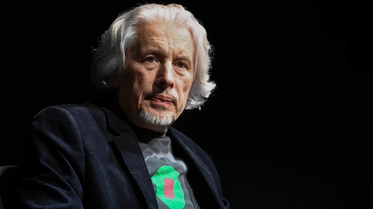 Владимир Сорокин на презентации своей книги «Настя» в театре Berliner Ensemble, Берлин, Германия, 17 ноября 2022 года. Фото: Jens Kalaene / dpa / Scanpix / LETA
